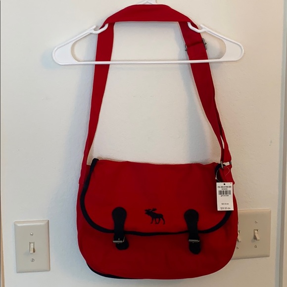 Abercrombie & Fitch Handbags - Abercrombie Duffle Bag